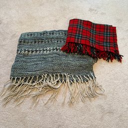 Lovely Pair Of Throw Blankets (Primary BR)(HW19)