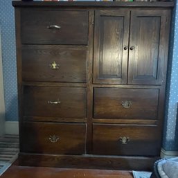 Large Wooden Chest Of Drawers - See Notes (LL Bed)