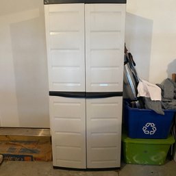 Tall Plastic Storage Shed With Shelving And Lots Of Storage Space (garage)