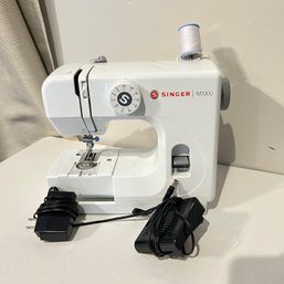 Singer M1000 Sewing Machine (*66963* - PR) (OA)