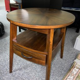 Liberty Furniture Accent Table With Drawer (Basement)