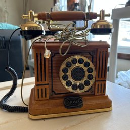 Thomas Museum Series Reproduction Wooden Telephone (living Room)