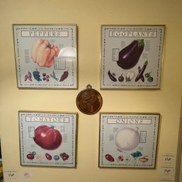 Lot Of 5 Assorted Food-themed Wall Hangings (Up Kitchen)