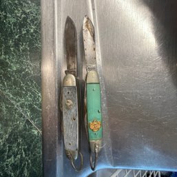 Two Vintage Scouting Pocket Knives (Up Kitchen)