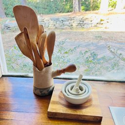 Wooden Spoons, Mortar And Pestle Set And Other Items (Kitchen)