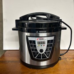 POWER Pressure Cooker XL - Unused (left)