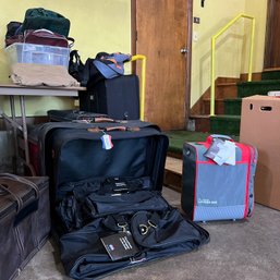 Lots Of Luggage! And Duffels And Other Bags (garage)