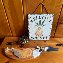 Slate Welcome Sign & Decorative Wooden Goose (Entry)