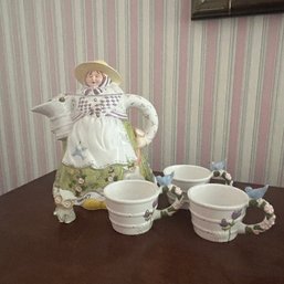 Department 56 Ceramic Teapot & Cups (B1)