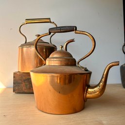 Pair Of Vintage Copper Kettles, Made In Italy (IS)