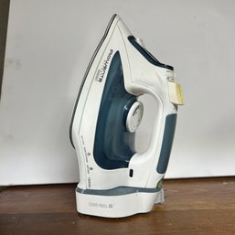 ROWENTA Effective Comfort Steam Iron (LEFT)