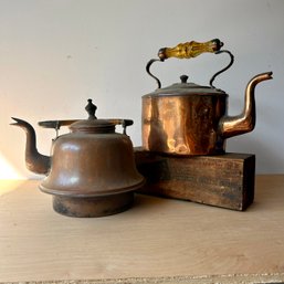 Pair Of Antique/vintage Copper Kettles With Unique Handles (IS)