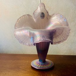 Pretty Iridescent Lavender Fenton Vase (LR)