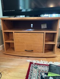 Tv Stand, Entertainment Center With Shelves And Cubby (LV)