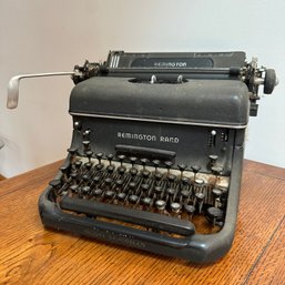 Vintage Remington Rand Model Seventeen Typewriter (LR)