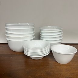 Set Of Vintage Plain White CORELLE & COMCOR Bowls & Dishes (LEFT)