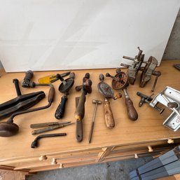 Lot Of Vintage Clamps/accessories (NK)