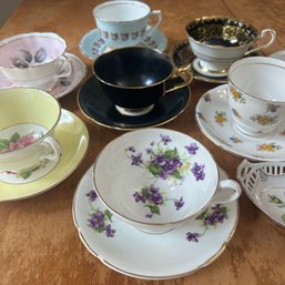 Vintage Teacups & Saucers, Including Paragon (BR)