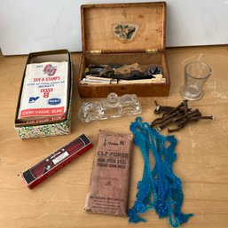 Assorted Vintage Collectibles Lot (NK)