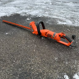 Black & Decker 24' Trimmer (Garage)