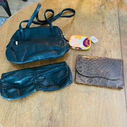 Handbag Lot: Vintage Alligator, Stone Mountain Leather, Fossil And Coin Purse