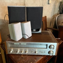 Vintage Toshiba Stereo Receiver With Speaker Sets (basement)