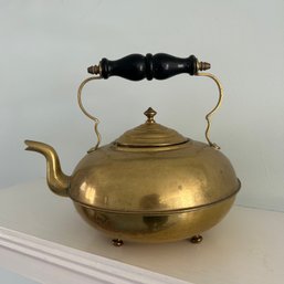 Vintage Brass Tea Kettle (LRoom 29854)