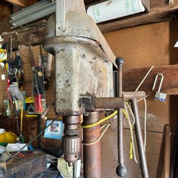 Vintage CRAFTSMAN Drill Press (barn1)