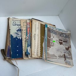 Assortment Of Vintage Sheet Music (NK)