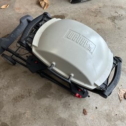 Weber Model 396000 Grill On Cart (Garage)