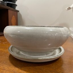 Plant Pot With Attached Saucer (Basement)