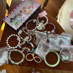 Assorted Costume Jewelry, Bracelets & Earrings (B1)