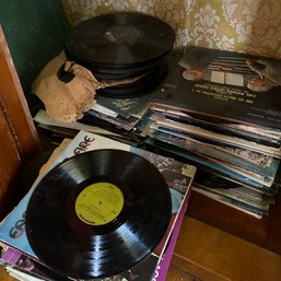 Vinyl Record Lot, Many Without Sleeves (b2)