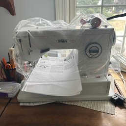 PFAFF Sewing Machine: Model 1222 - Machine Only, Cabinet Sold Separately