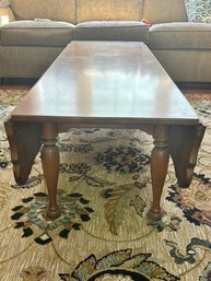 Lovely Coffee Table With Folding Leaf Sides-see Notes (DR)