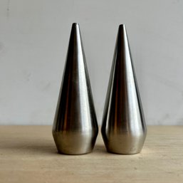 Mid Century Modern Vintage Salt & Pepper Shakers (IS)