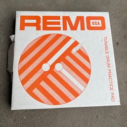 Remo Drum Practice Pad (garage)