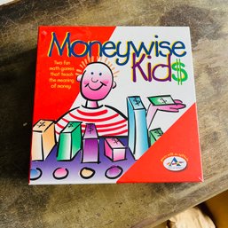 New Money Wise Kids Game (CMH)