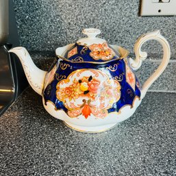 Vintage Royal Albert Bone China Tea Pot (kitchen)