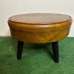 Small Brown Vinyl-Topped Stool (BSMT)