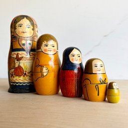 Charming Vintage Russian Matryoshka Nesting Dolls (IS)