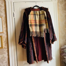 Vintage Fur Coat With Scarf And Accessories (Spare Room - Closet)