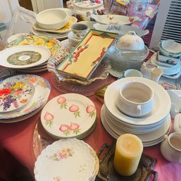 HUGE LOT! Of Vintage Dishes, Glasses, Platters, China, Villeroy & Boch, & More! (dining Room Table)