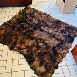 Bear Fur Sleigh Lap Blanket 48'x58' (kitchen)