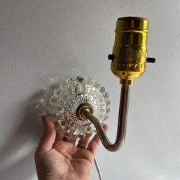 Vintage Plug-in Wall Sconce (LL)
