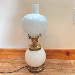 Vintage Glass Lamp (BR 1)