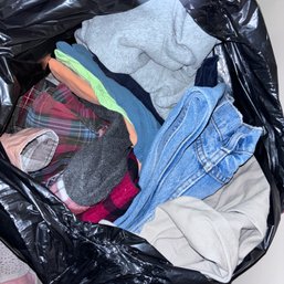 Lot Of Mostly Brand Name Mens Clothes, Assorted Types (DR)