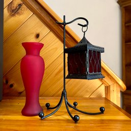 Decorative Red Vase And Hanging Lantern (DR)