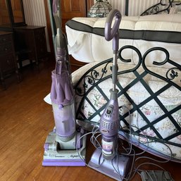 Pair Of Vacuums Incl. Dyson (B1)