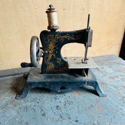 Vintage Toy Sewing Machine